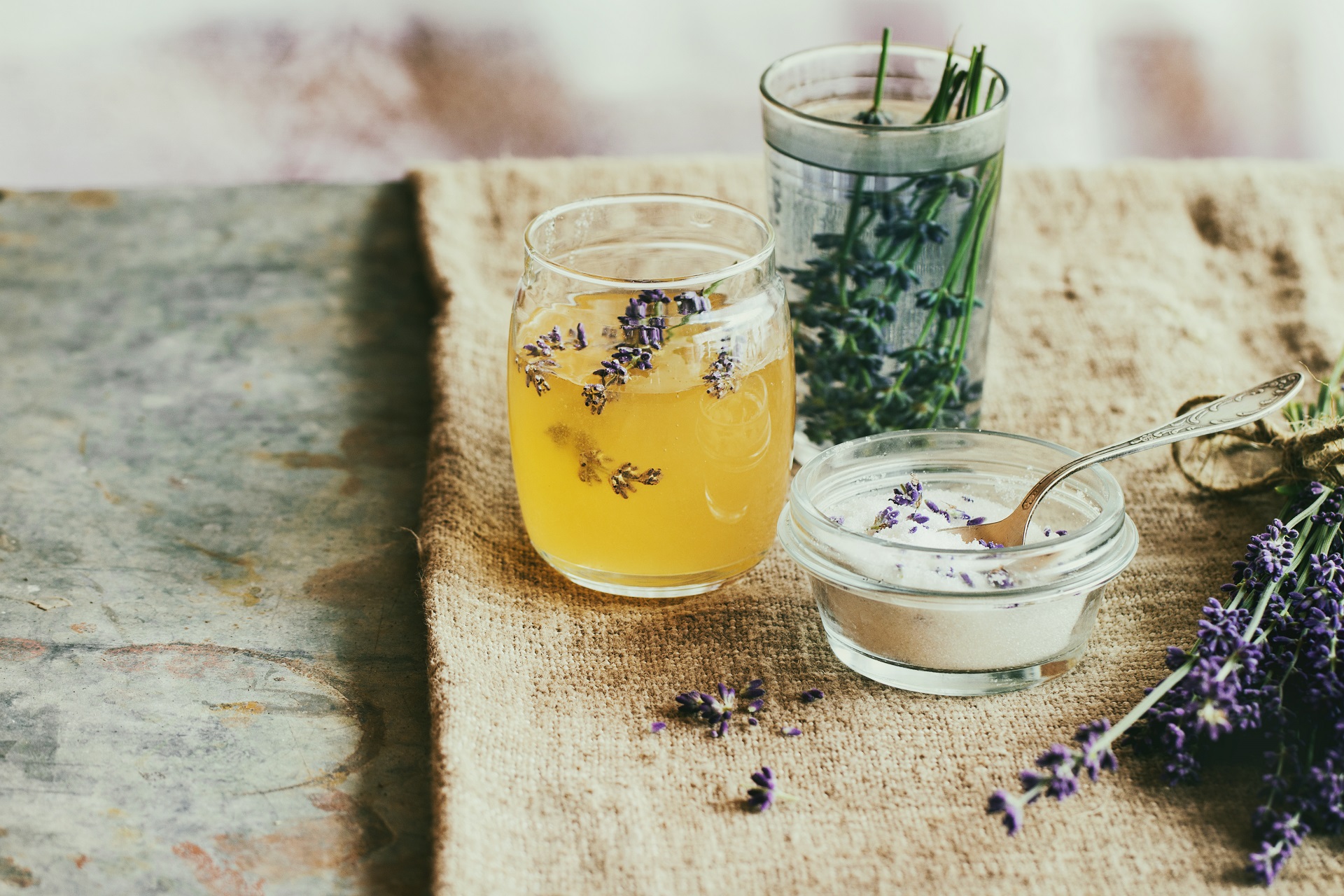 Honey and sugar flavored with lavender